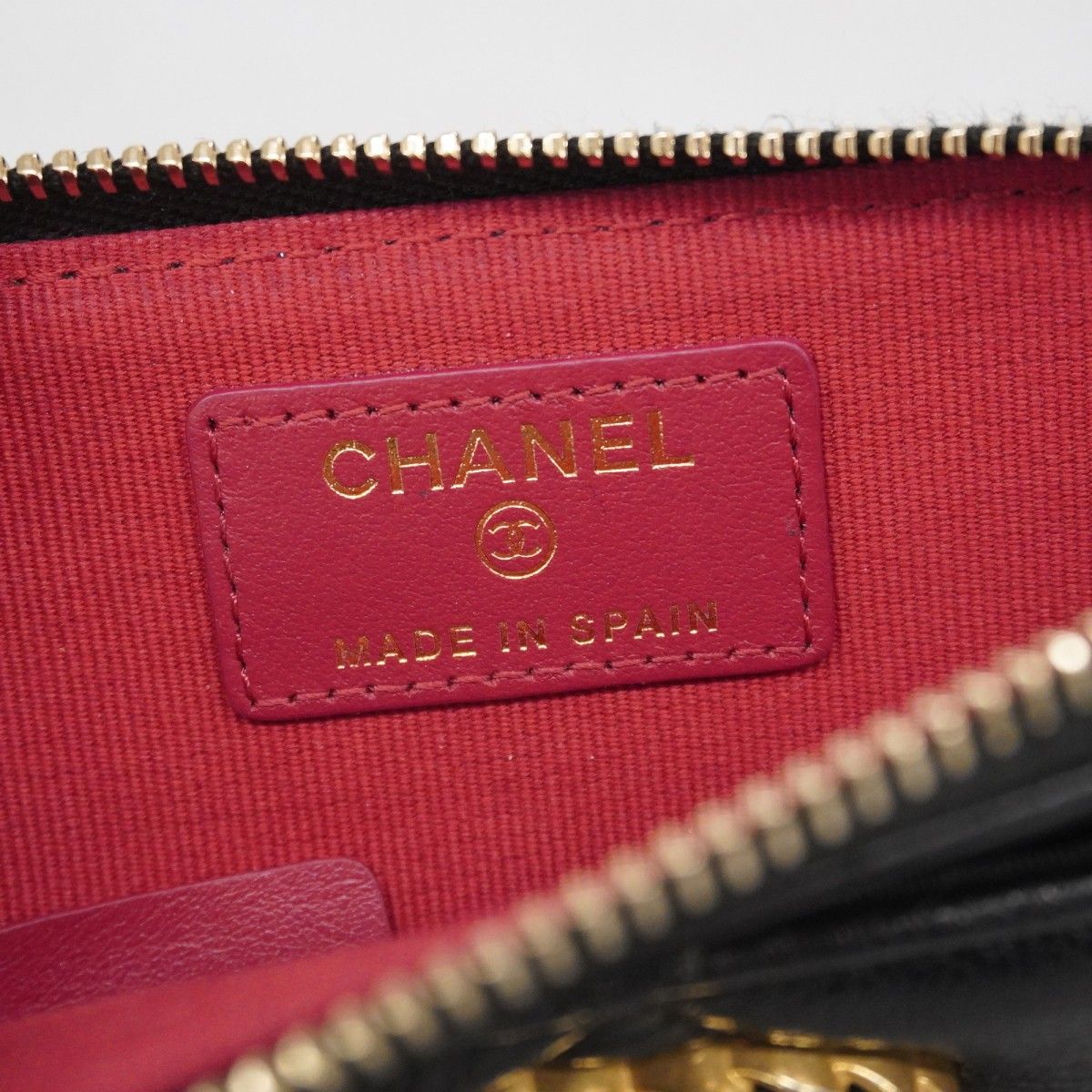 Chanel Coin Case Chanel 19 Lambskin Black Gold Hardware [Used] Women's