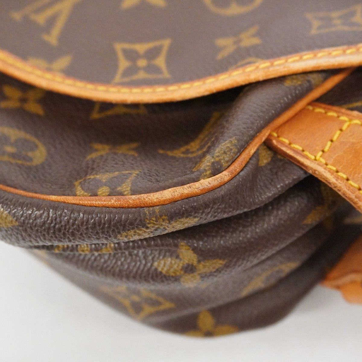 Louis Vuitton Shoulder Bag Monogram Saumur 30 M42256 Brown [Used]