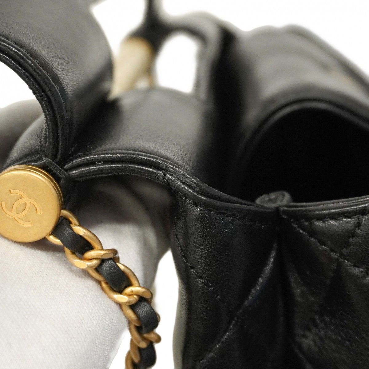 Chanel Handbag Matelasse Leather Chain Black Gold Hardware 2way Bag