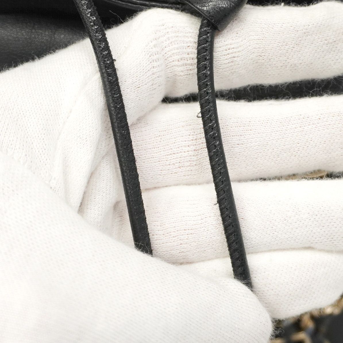 Chanel Shoulder Bag Lambskin Black Champagne Gold Hardware [Used]