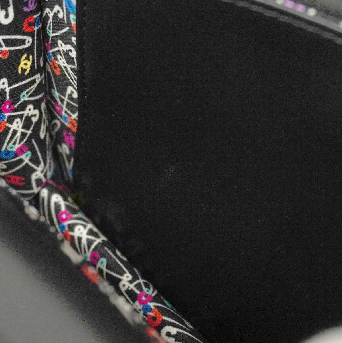 Chanel Shoulder Bag Matelasse Caviar Skin Black Gold Hardware [Used]