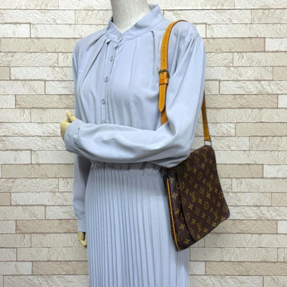 Louis Vuitton Musette Salsa Short Monogram Shoulder Bag Monogram Canvas M51258