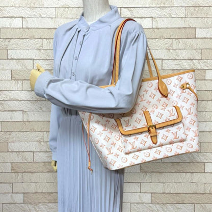 Louis Vuitton Neverfull MM Monogram Fall For You Tote Bag PVC M20921 Beige