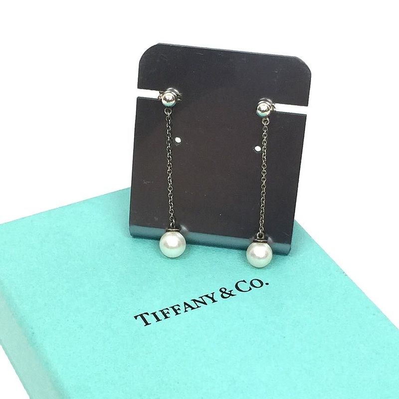 Tiffany Swing Pearl Earrings Silver Aq7815
