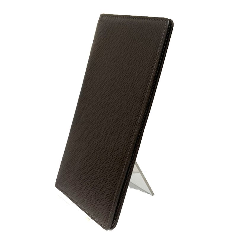 Louis Vuitton Billfold Taiga Porto Valeur Cult Cles Di Long Wallet Brown