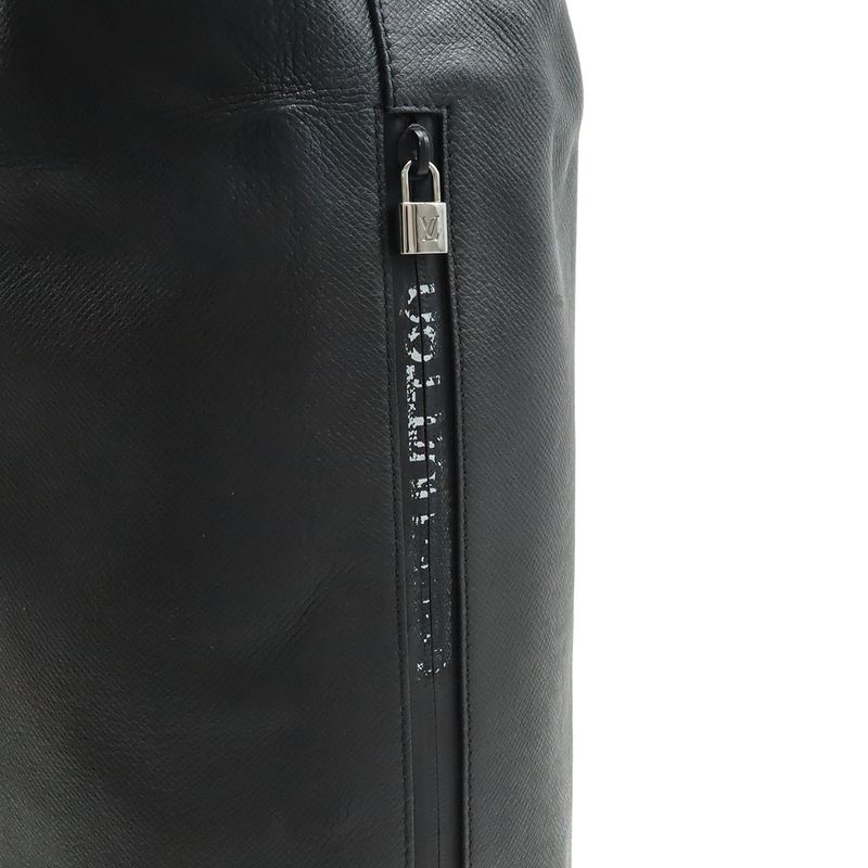 LOUIS VUITTON Taiga Cabas Light Cabas Light Tote Bag Large Tote Shoulder Bag