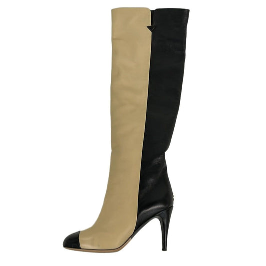 CHANEL Long boots 36 1 2C Women - G26233 Beige and black knee-high lambskin