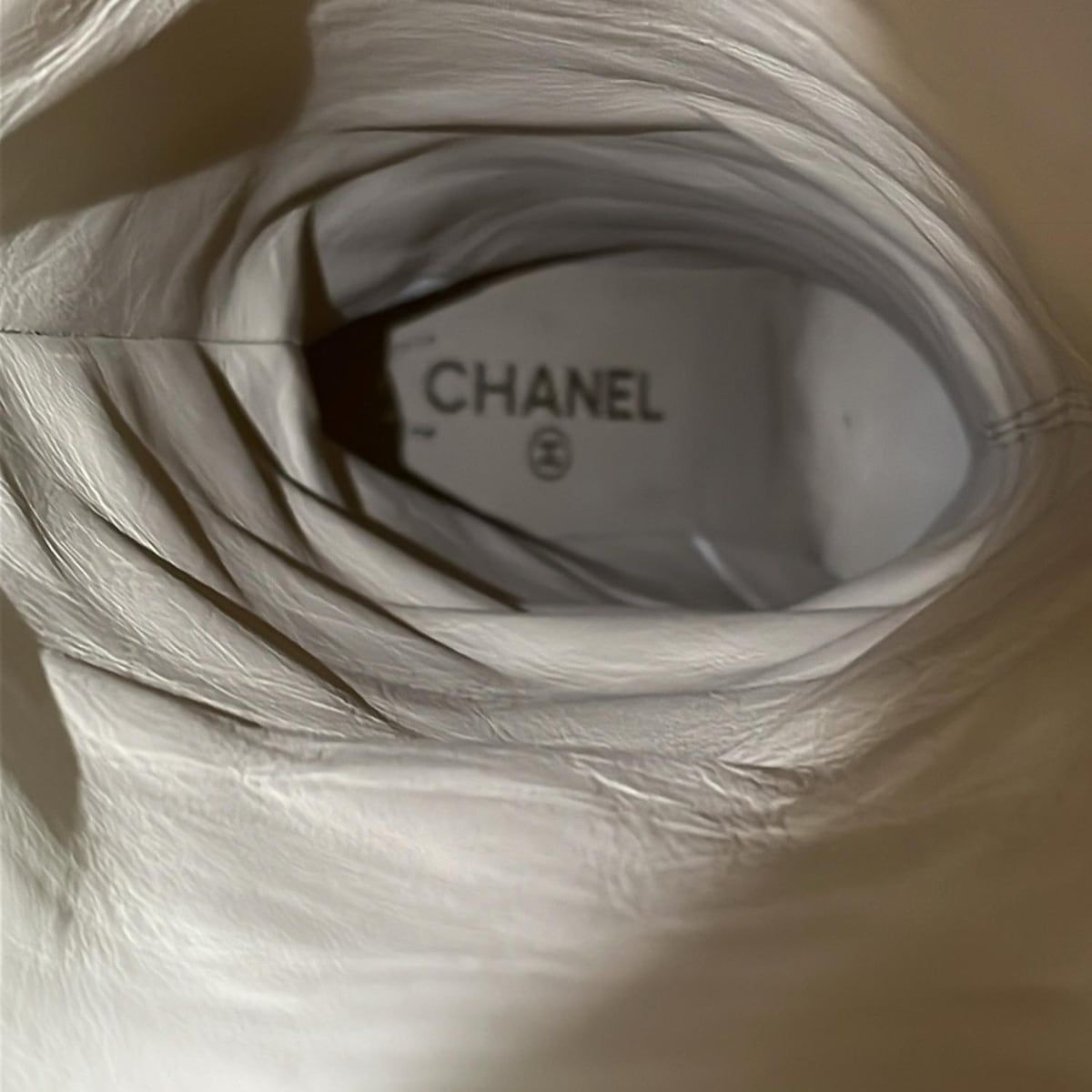 CHANEL Long boots 36 1 2C Women - G26233 Beige and black knee-high lambskin