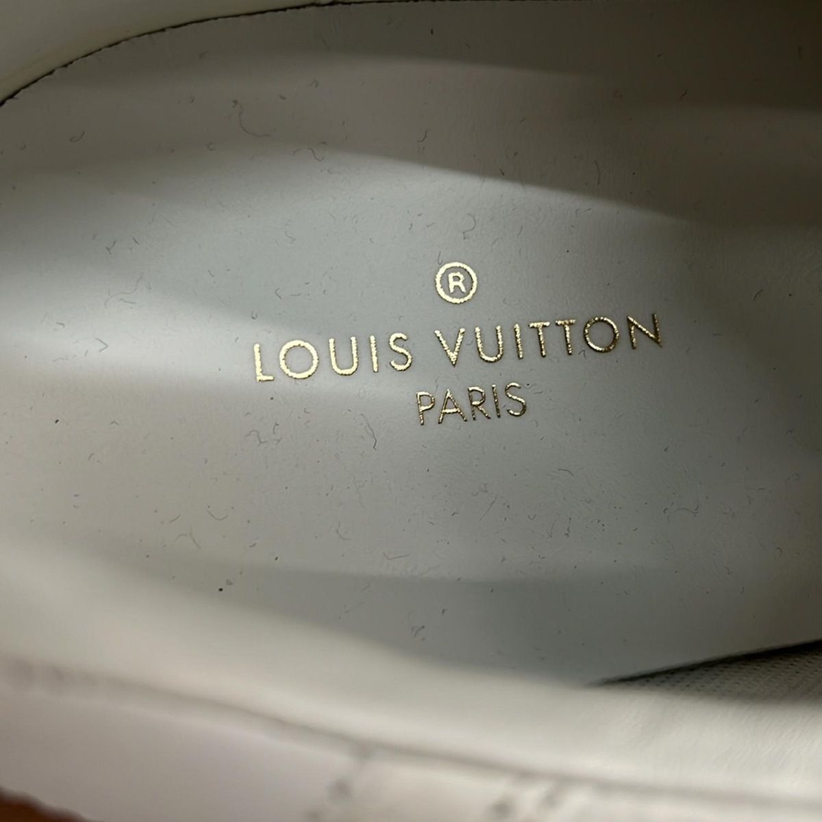 LOUIS VUITTON Sneakers 5 1 2 Women - White and gold Beverly Hills line Insole