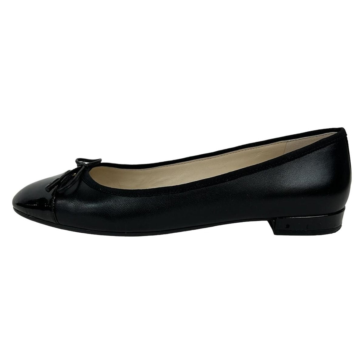 PRADA Flat Shoes 38 Women - Black Ribbon Ballet Shoes Leather