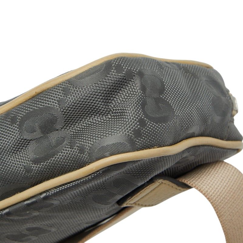 Gucci GG Nylon Off the Grid Belt Bag Body Bag 631341 Gray Beige Nylon Leather