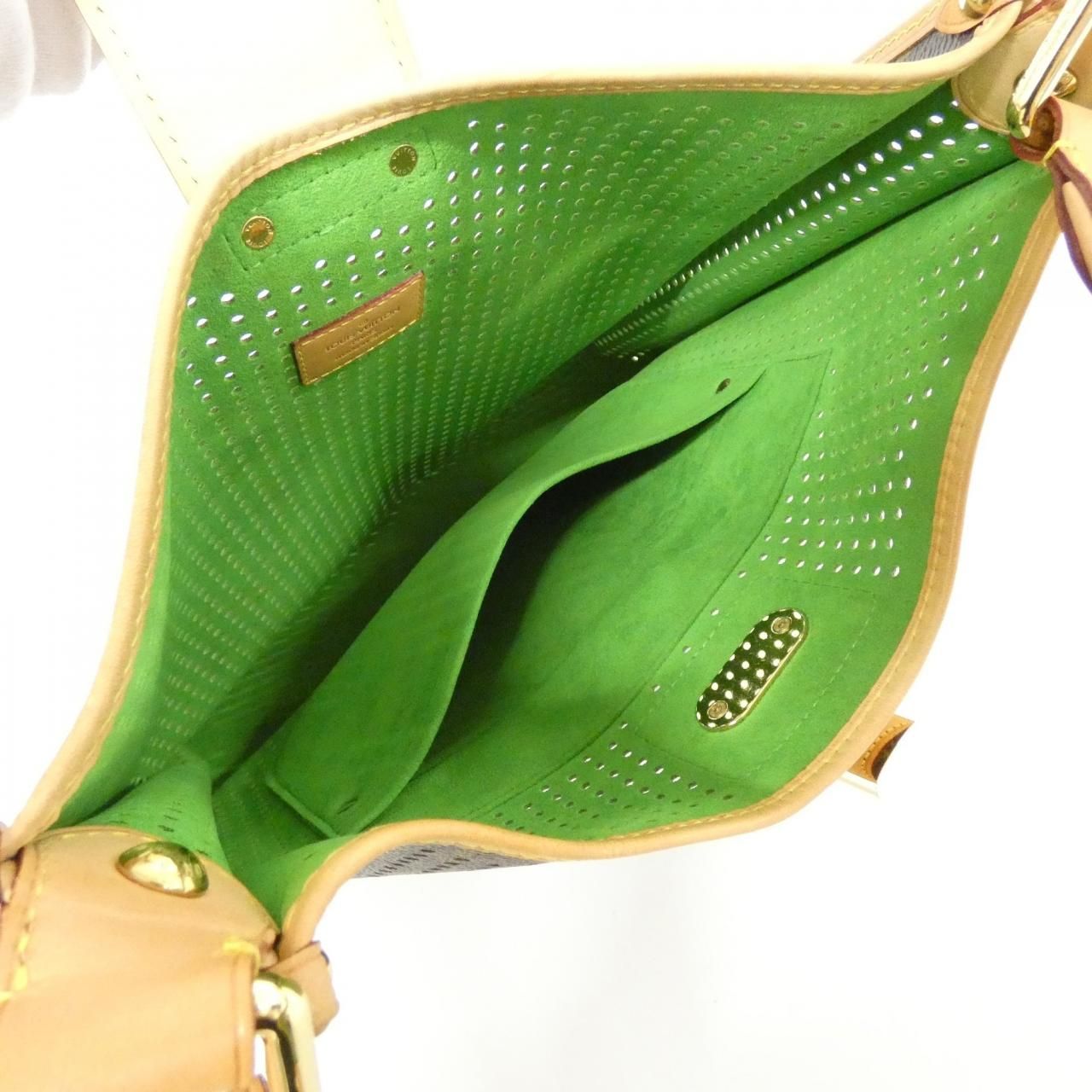 Louis Vuitton Monogram Perfot Musette M95173 Shoulder Bag