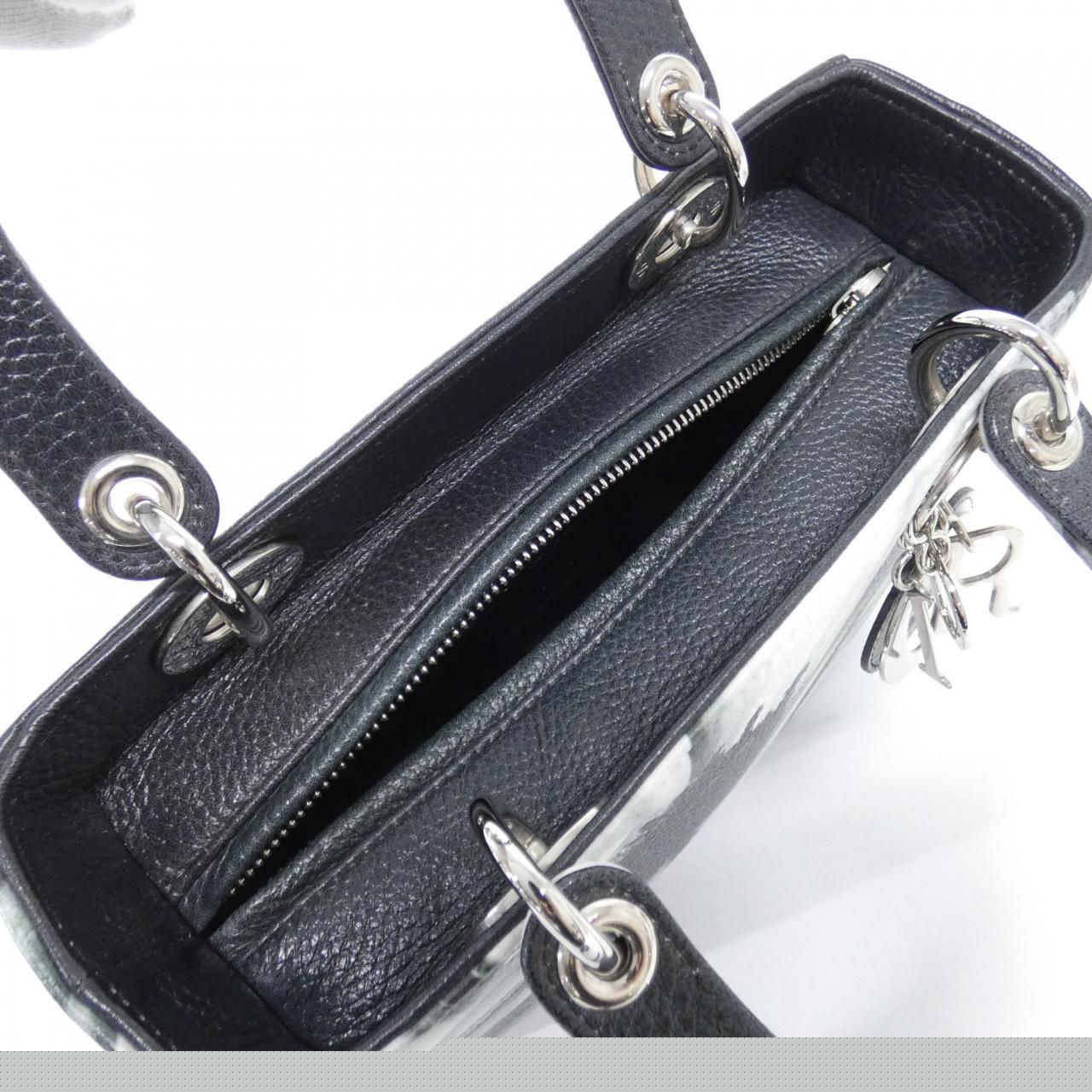 Christian Dior Lady Dior M0550pcfb Bag