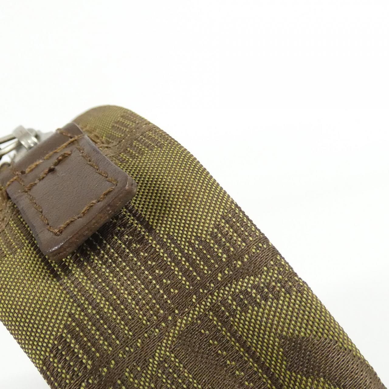 Vintage Chanel Travel Line 17682 Pouch