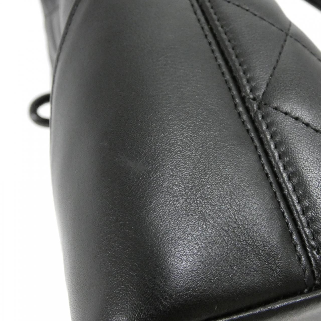 Vintage Chanel Cambon Line 25166 Bag