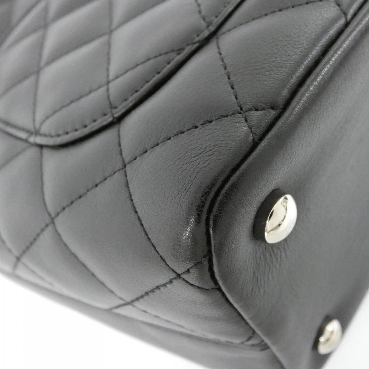 Vintage Chanel Cambon Line 25166 Bag