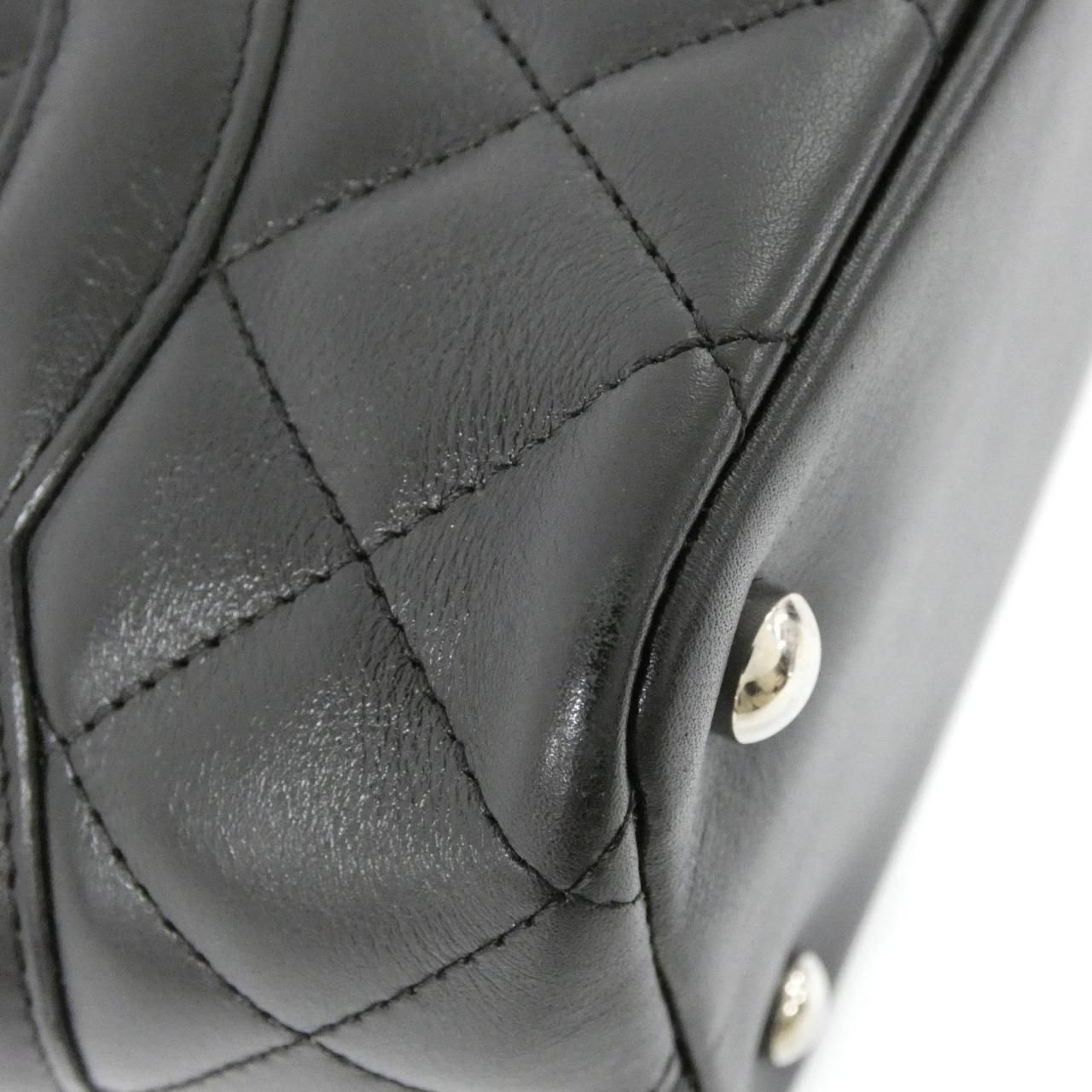 Vintage Chanel Cambon Line 25166 Bag