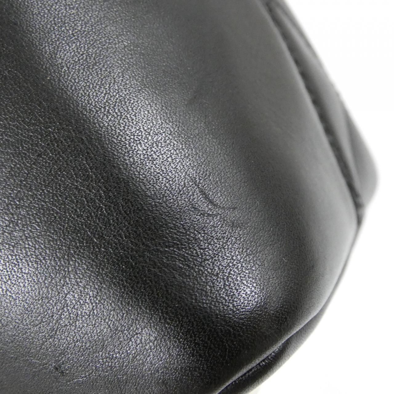 Vintage Chanel Cambon Line 25166 Bag