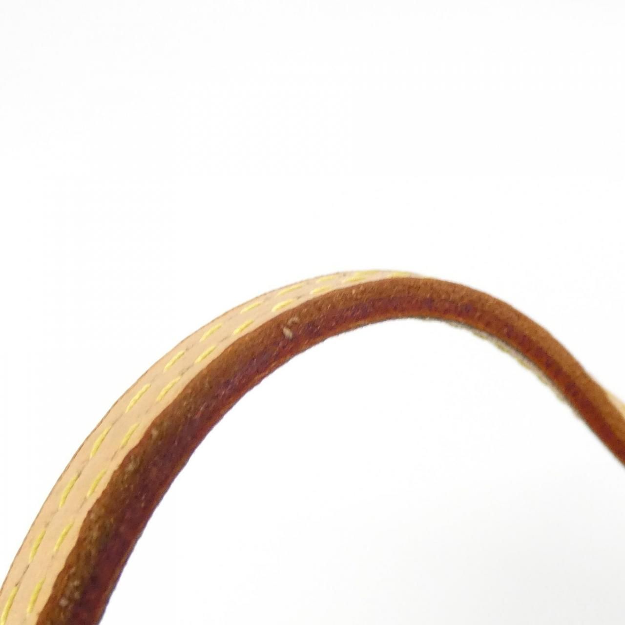 Louis Vuitton Monogram Hand Neverfull PM M95559 Bag