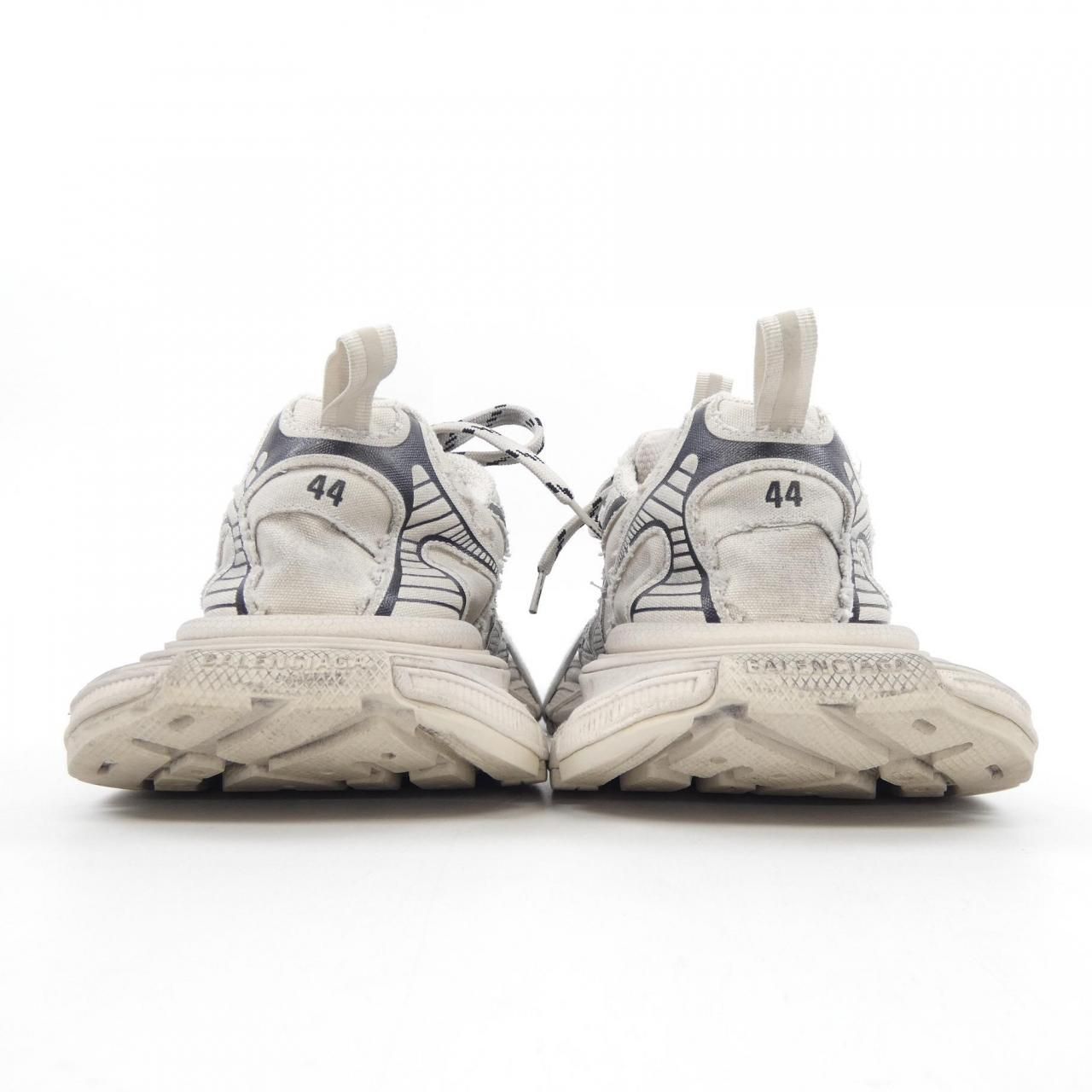 Balenciaga Balenciaga 734734w3xdc 3xl Sneakers