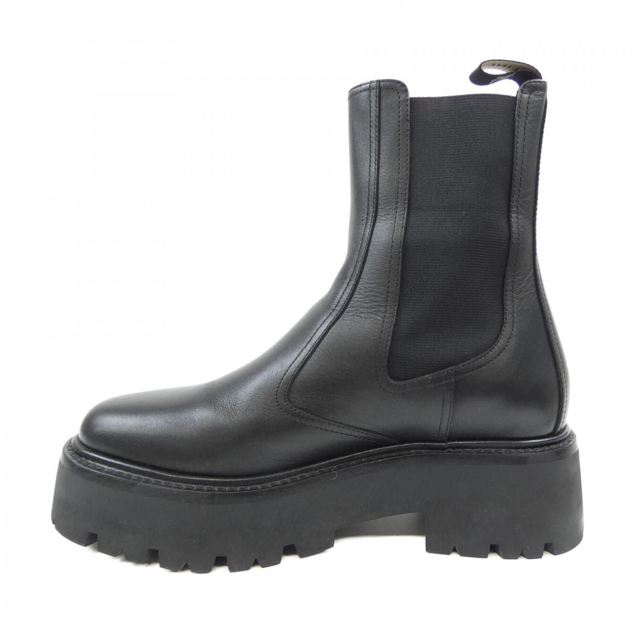 Celine Celine Bulky Chelsea Boots 349823607c Boots