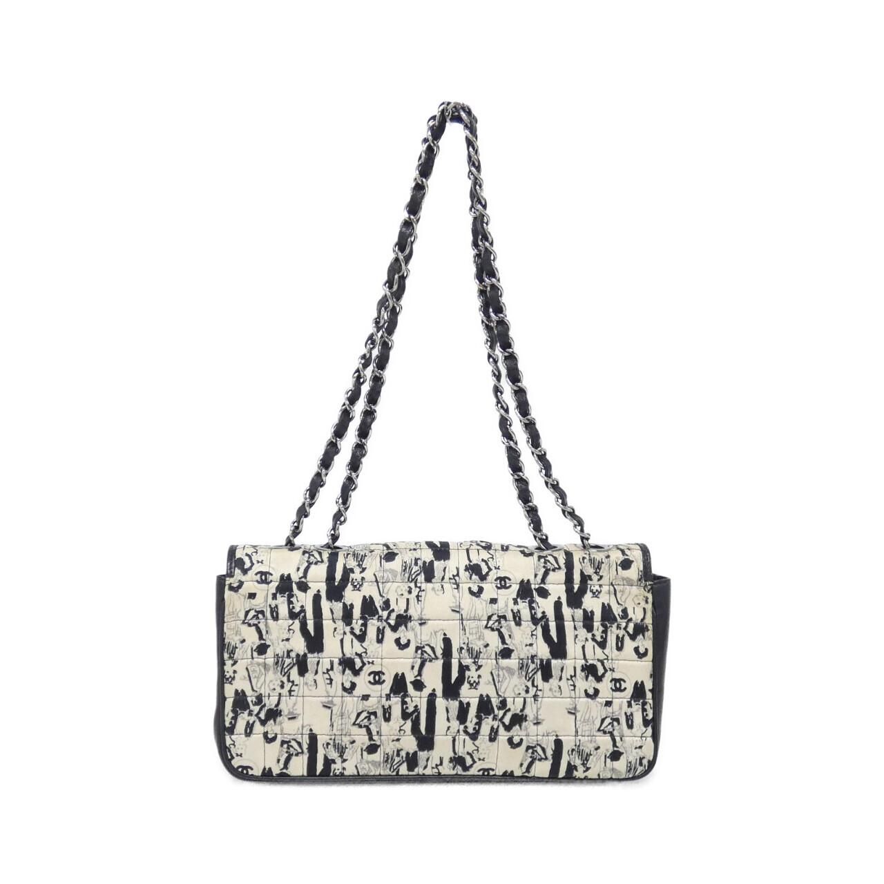 Vintage Chanel 22105 Shoulder Bag