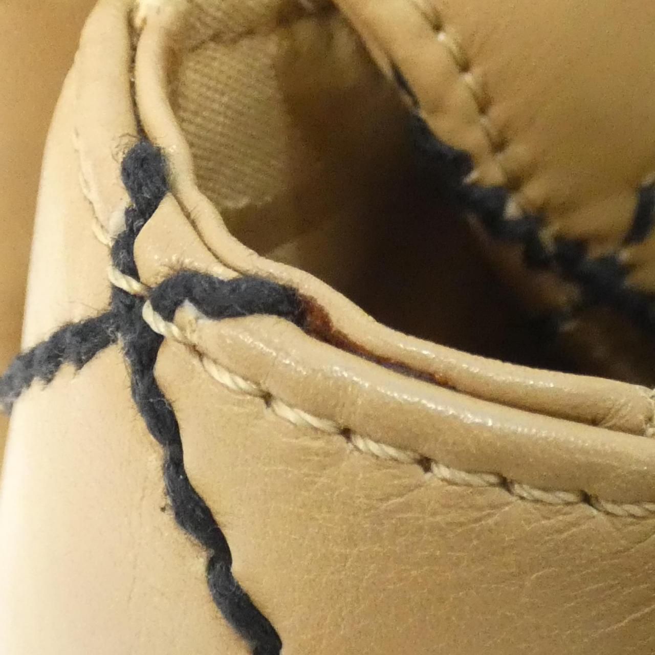 Vintage Chanel Wild Stitch Line 16799 Shoulder Bag