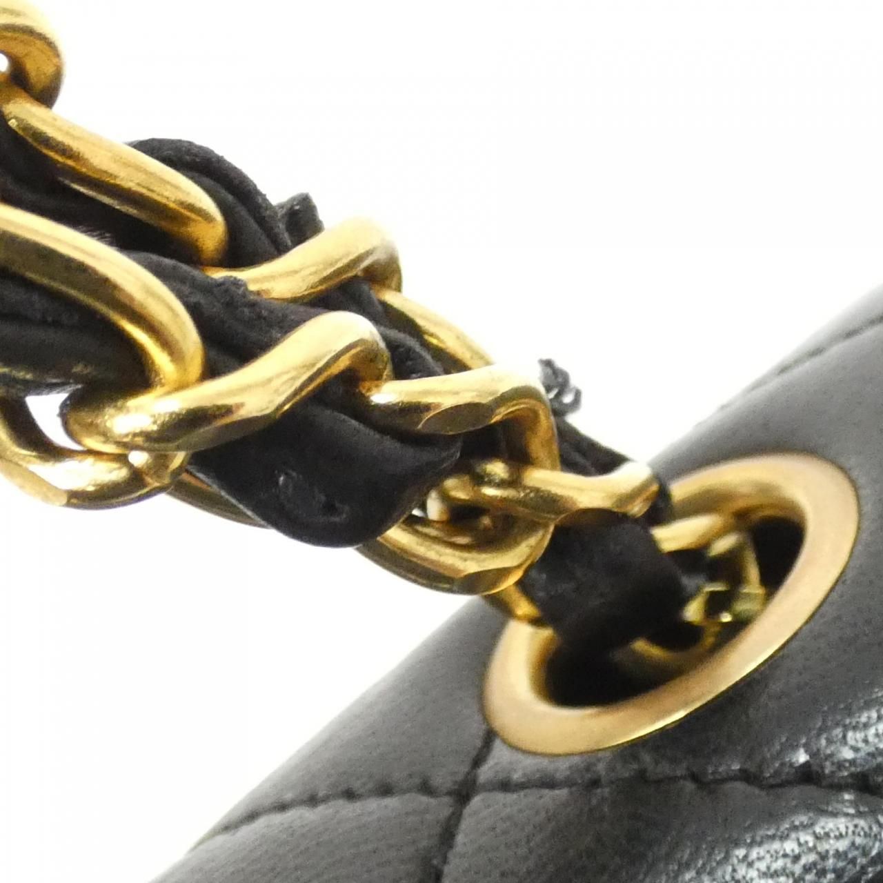 Vintage Chanel Shoulder Bag