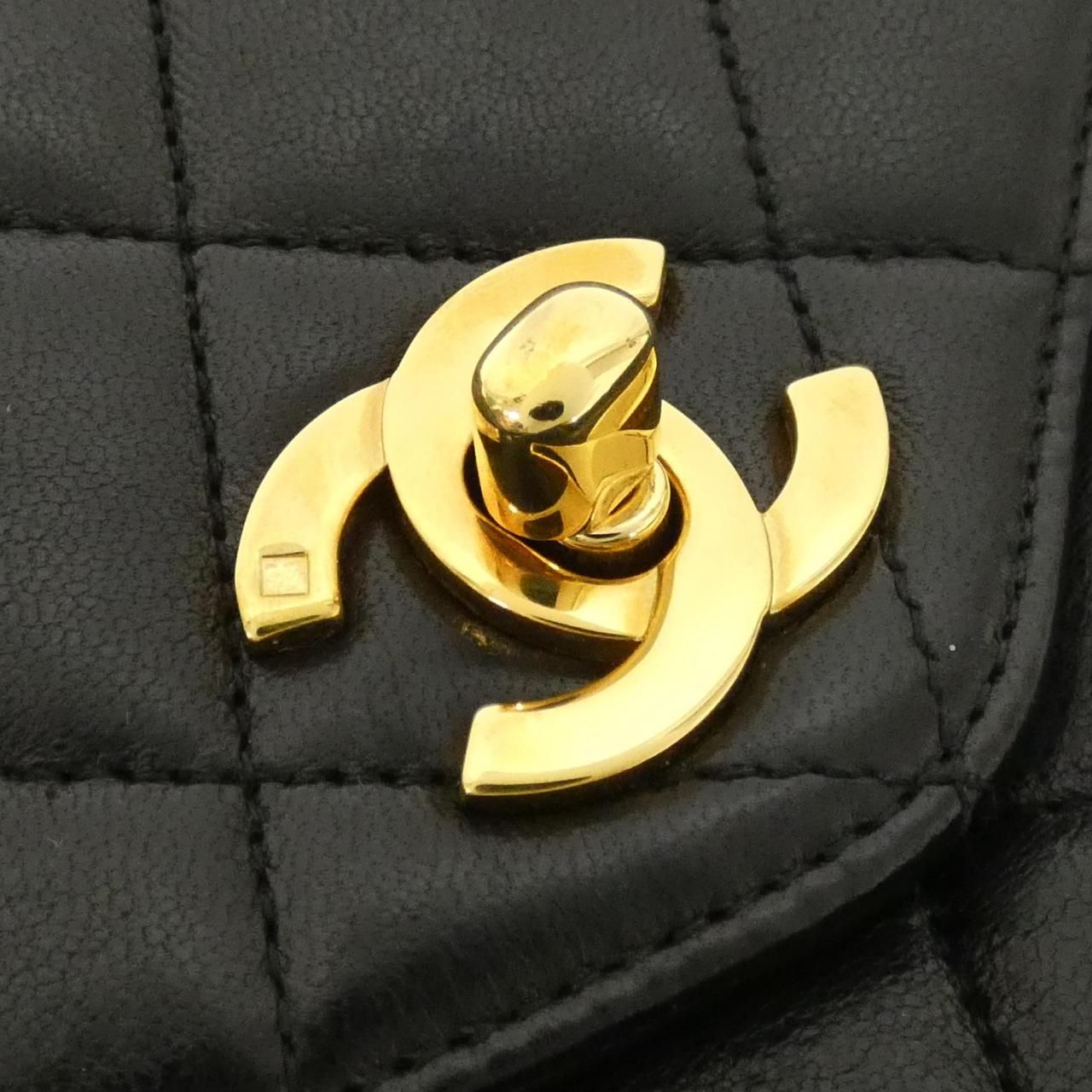 Vintage Chanel Shoulder Bag