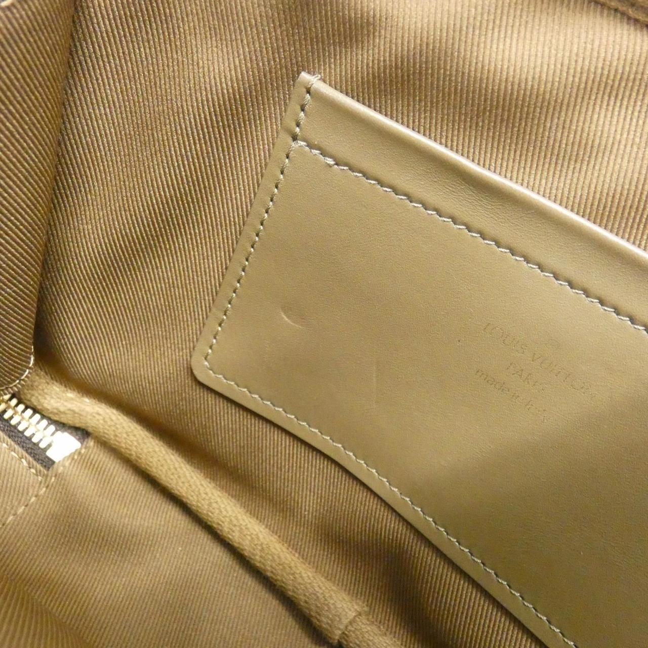 Louis Vuitton Monogram Utility Crossbody M80446 Shoulder Bag