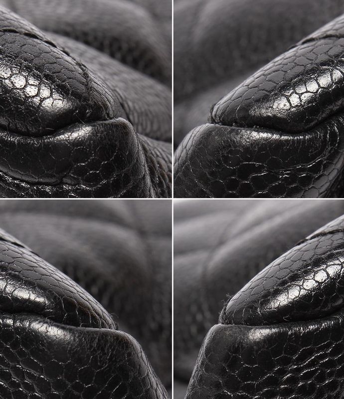 Chanel Chain Tote Bag Shoulder Gold Hardware Caviar Skin Matelasse Petit