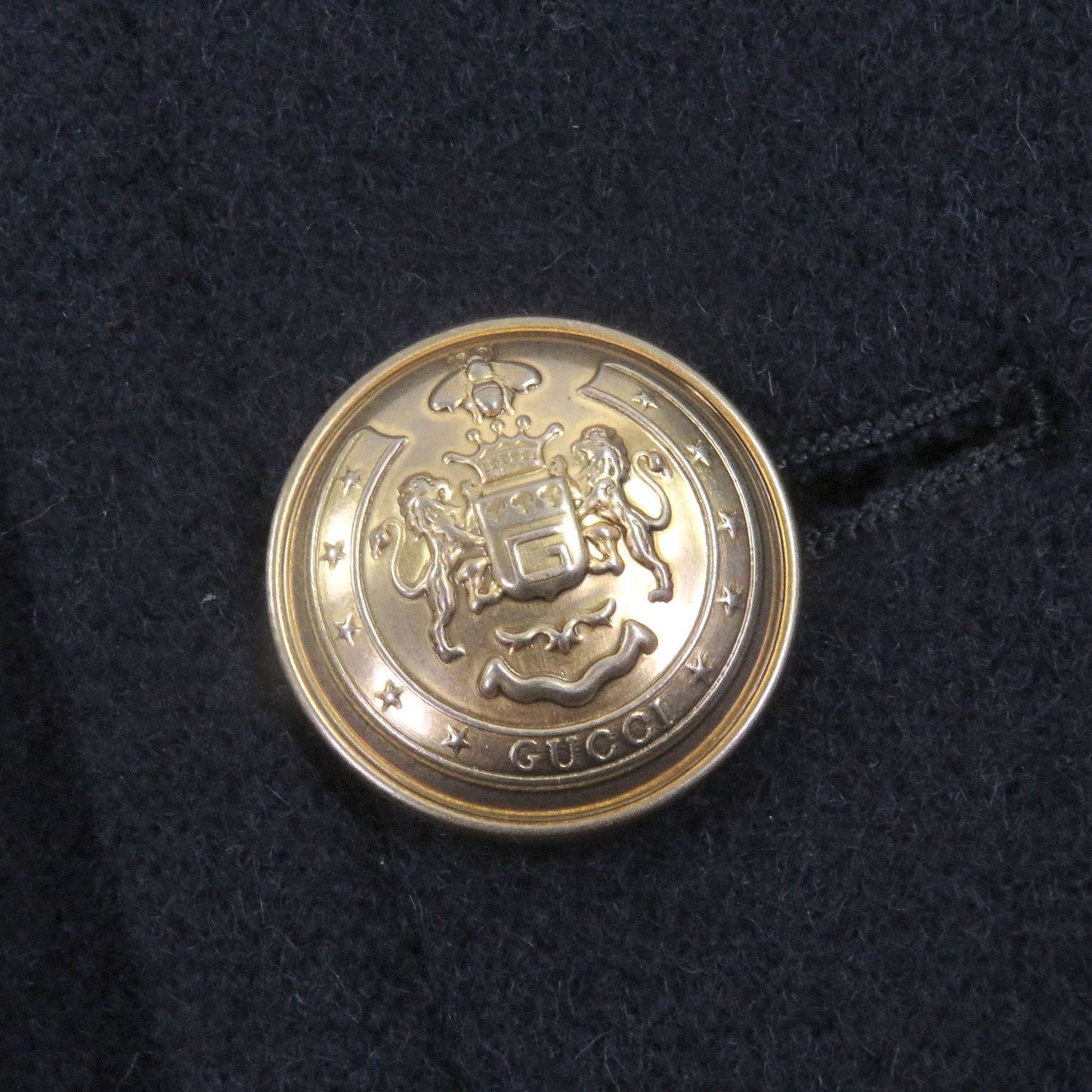 Extremely □Gucci 715703 100% Wool Emblem Logo Gold