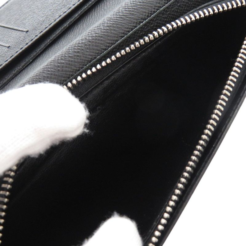 Louis Vuitton Portefeuille Plaza M30501 Taiga Leather Noir Black Long Wallet