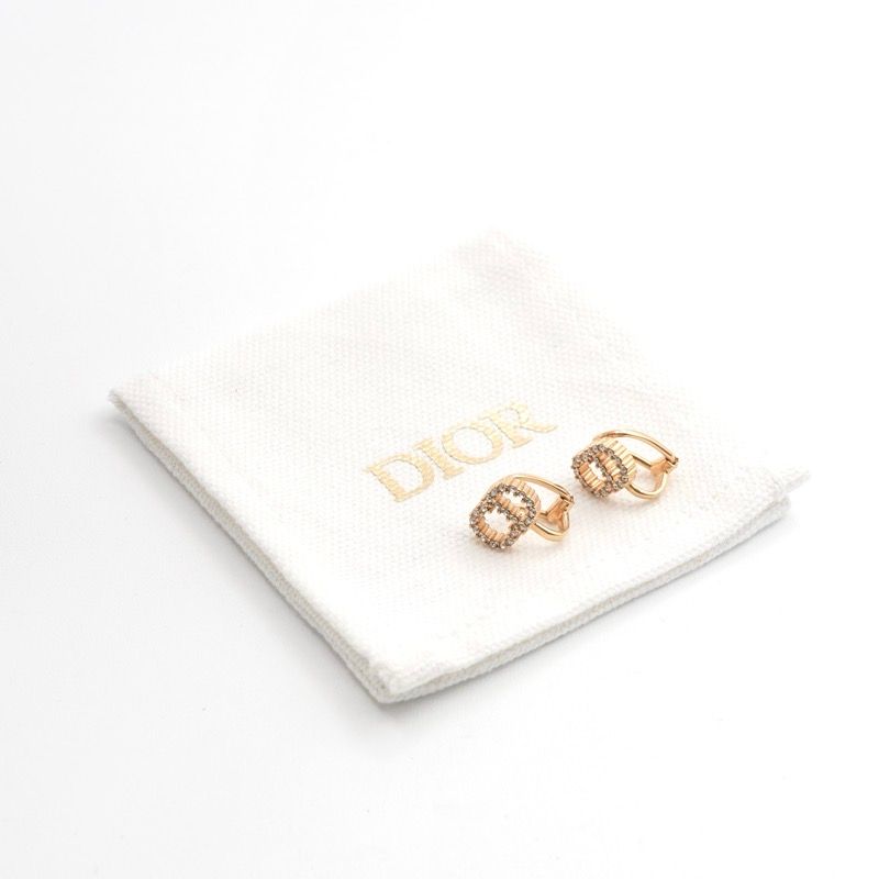 Christian DIOR Petit CD Earrings Earring Gold CD Clip-on Stud Earring Rhinestone