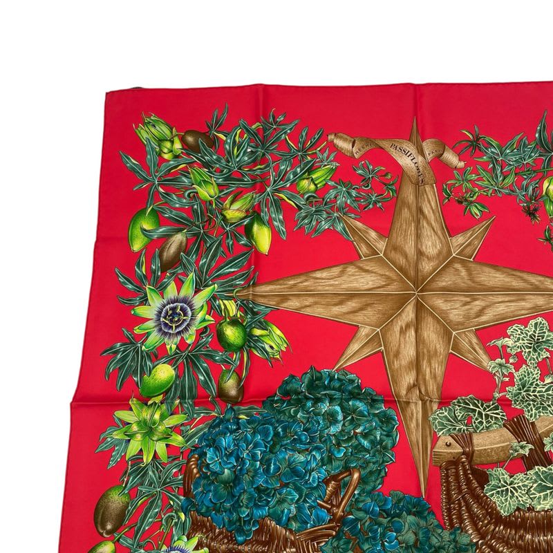 Hermes Scarf Carre 90 P 100% Silk Assiflores Passion Flower Black Red