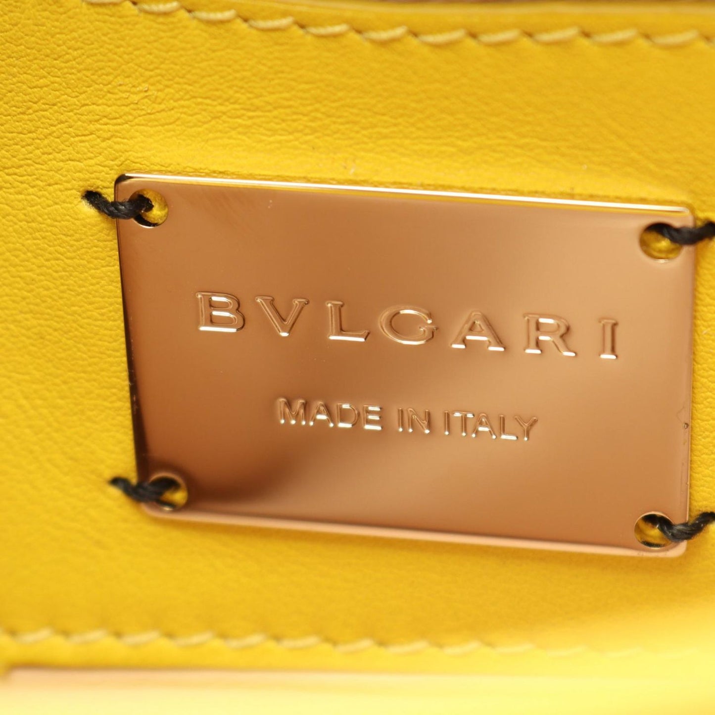 Bvlgari Shoulder Bag Serpenti Cabochon Yellow Leather Serpenti Cabochon Chain