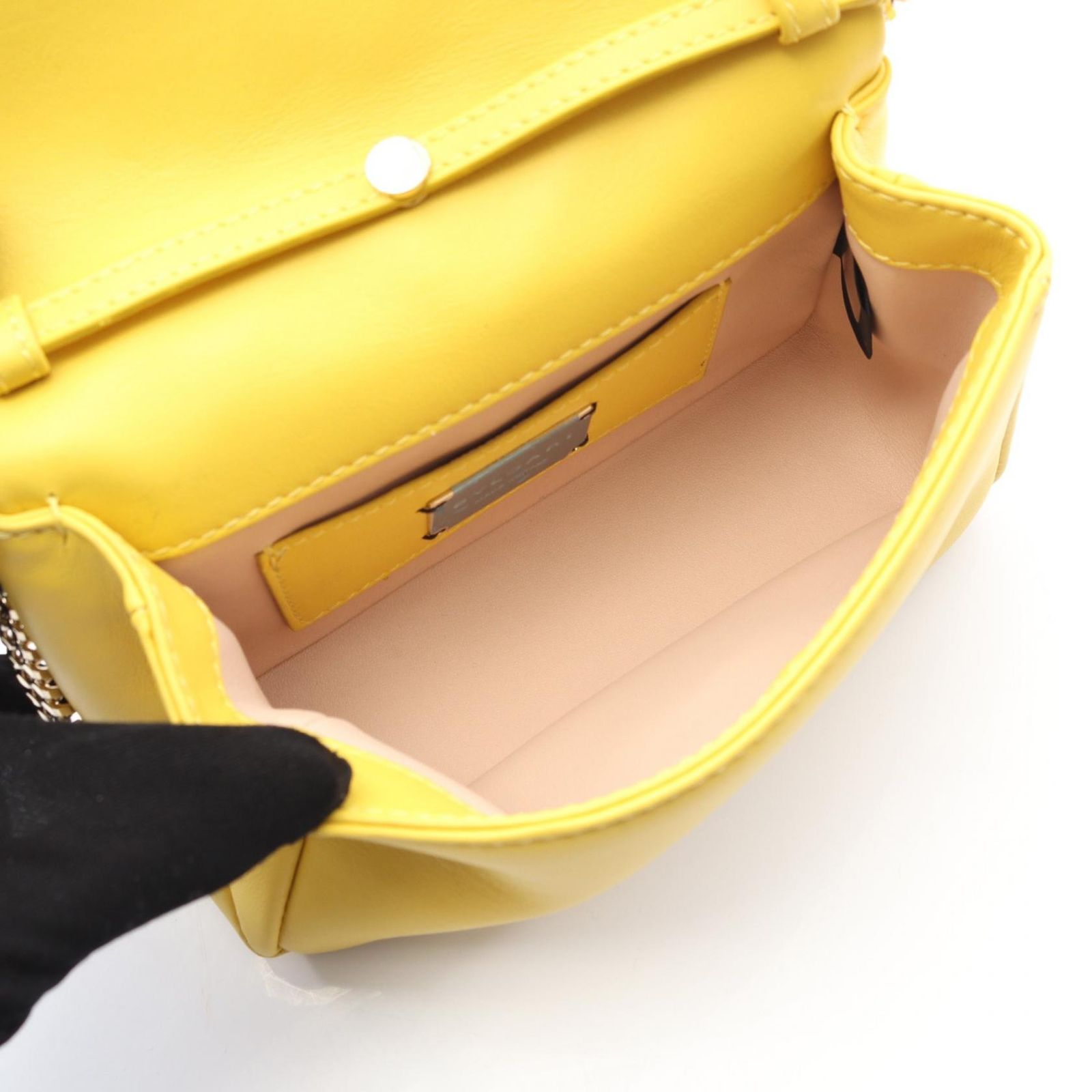 Bvlgari Shoulder Bag Serpenti Cabochon Yellow Leather Serpenti Cabochon Chain