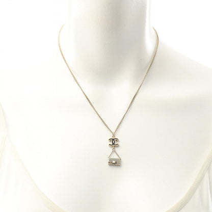 Chanel Necklace Heremark Matelasse GP (gold Plated) Necklace Women's a