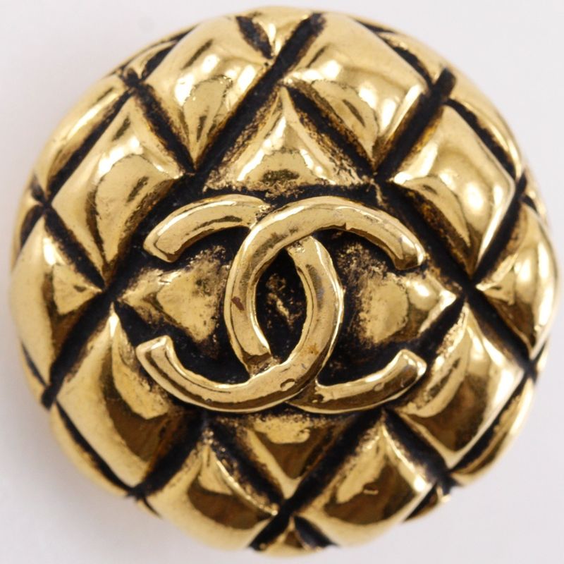 Chanel Coco Mark Matelasse Vintage Gold Plated 25 Ladies 23.6g Earring