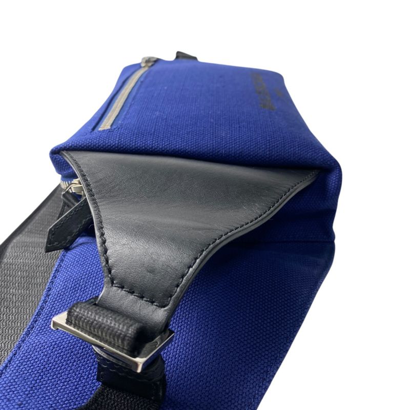 Balenciaga Men's Body Bag Crossbody 433625