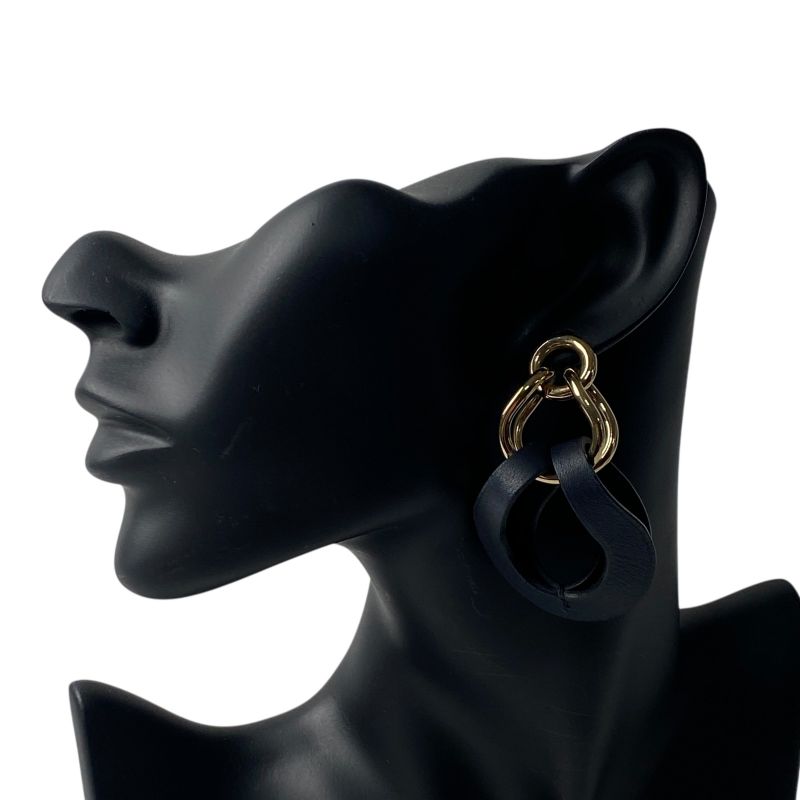 Hermes Women's Villevoord Leather Gold Earrings Gd0212