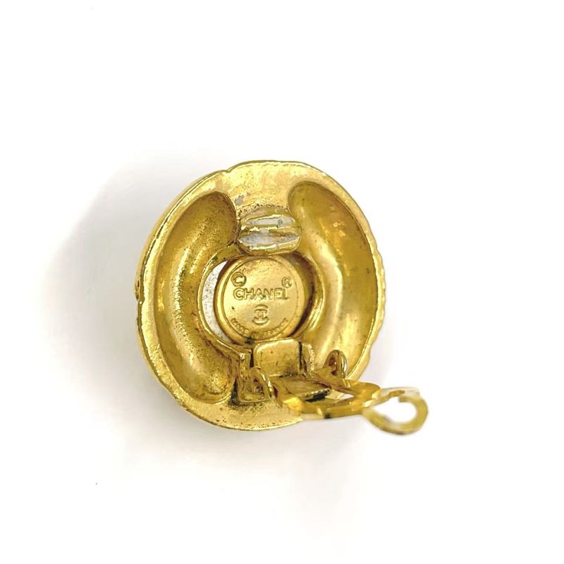 Chanel Circle Faux Pearl GP X Faux Pearl Gold Earrings Gold