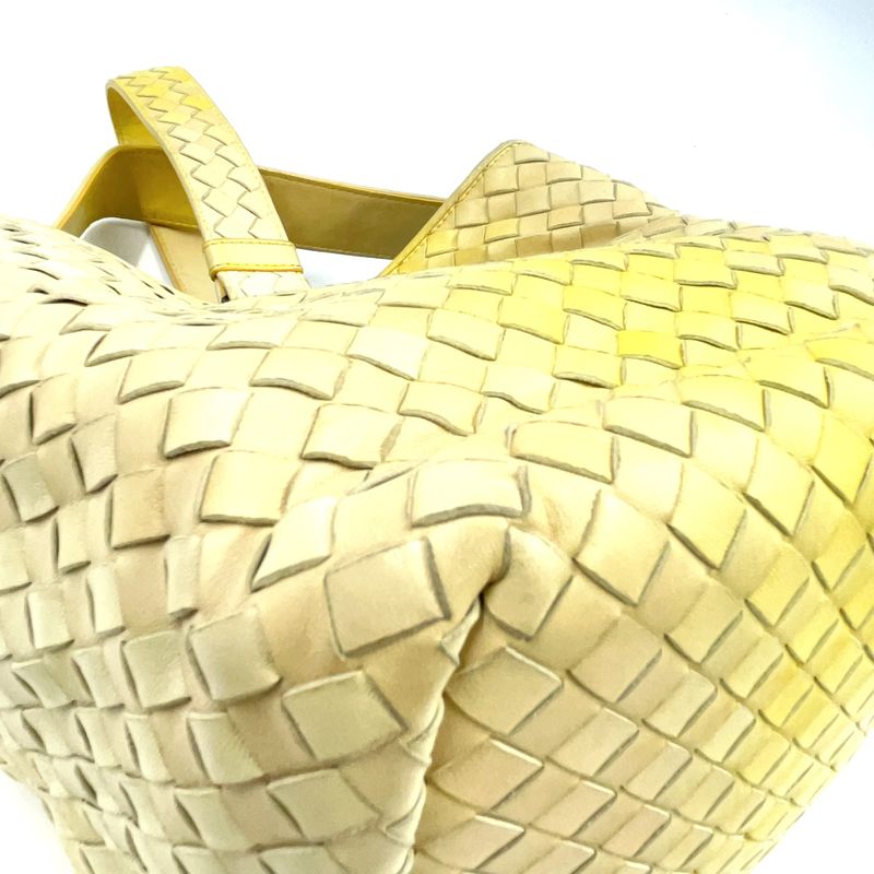 Bottega Veneta Intrecciato Gradient Leather Yellow Handbag Black