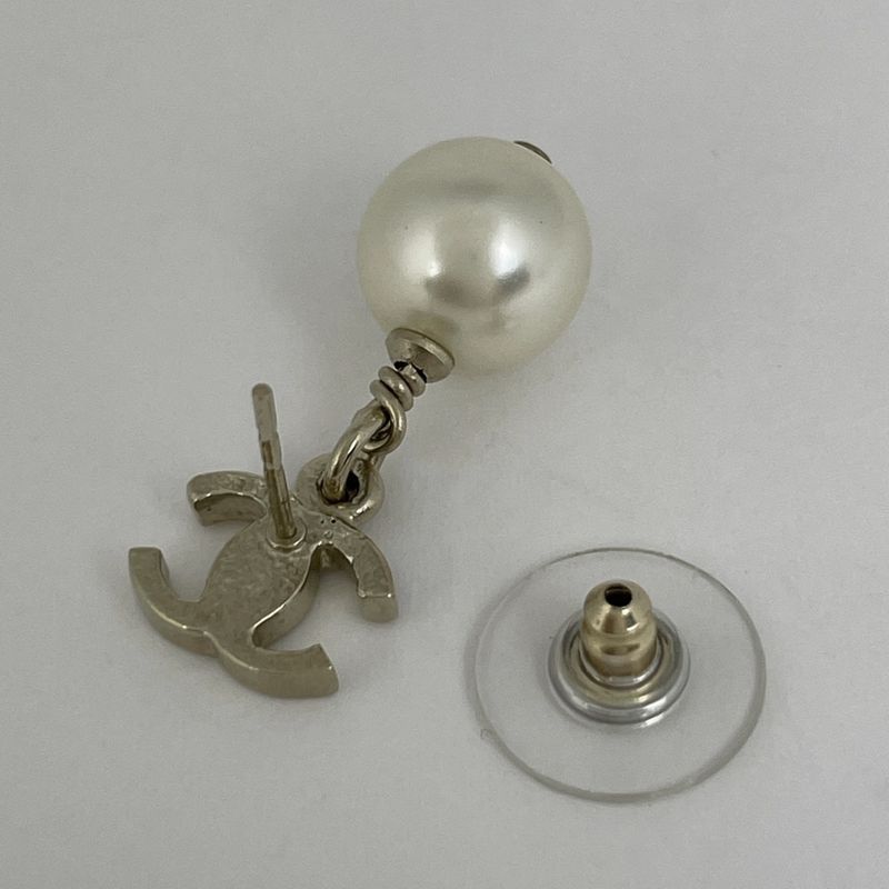 Chanel Coco Mark Earrings Swing Faux Pearl Earrings GP Gold White Ladies