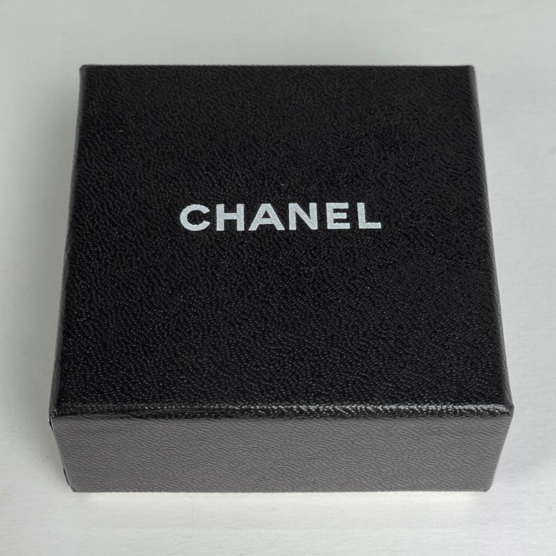 Chanel Coco Mark Faux Pearl Earrings Round Earrings GP Gold White Ladies