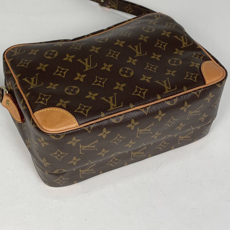 Louis Vuitton Nile Crossbody Shoulder Bag Monogram Brown M45244 Women