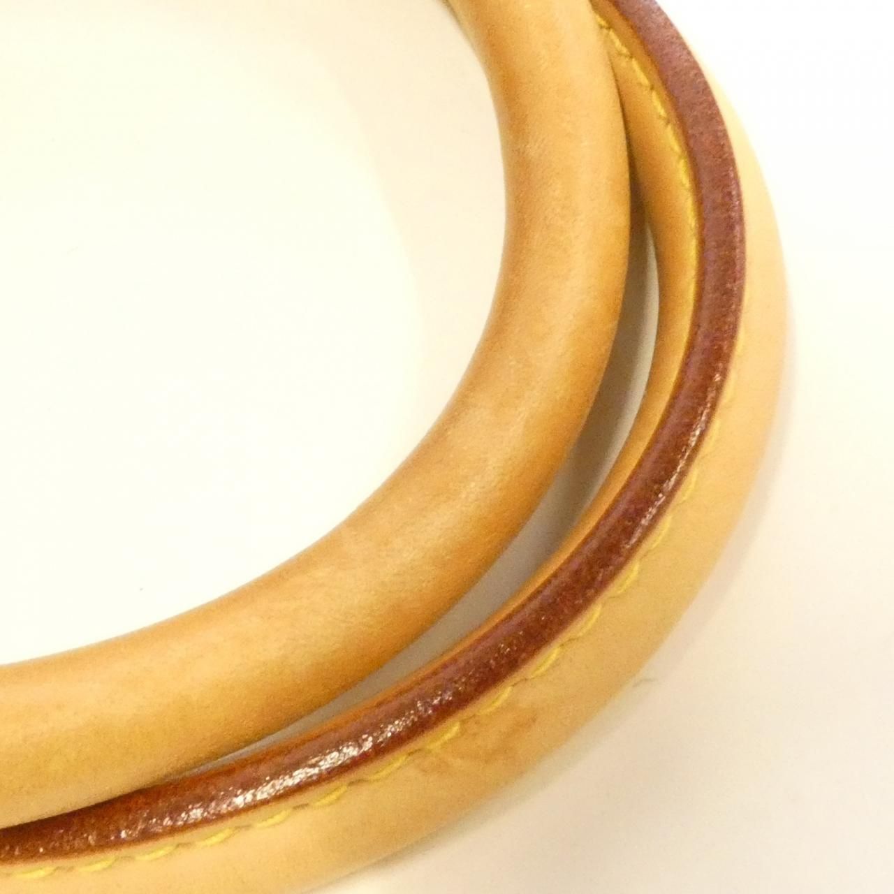 Louis Vuitton Monogram Manhattan PM M40026 Bag