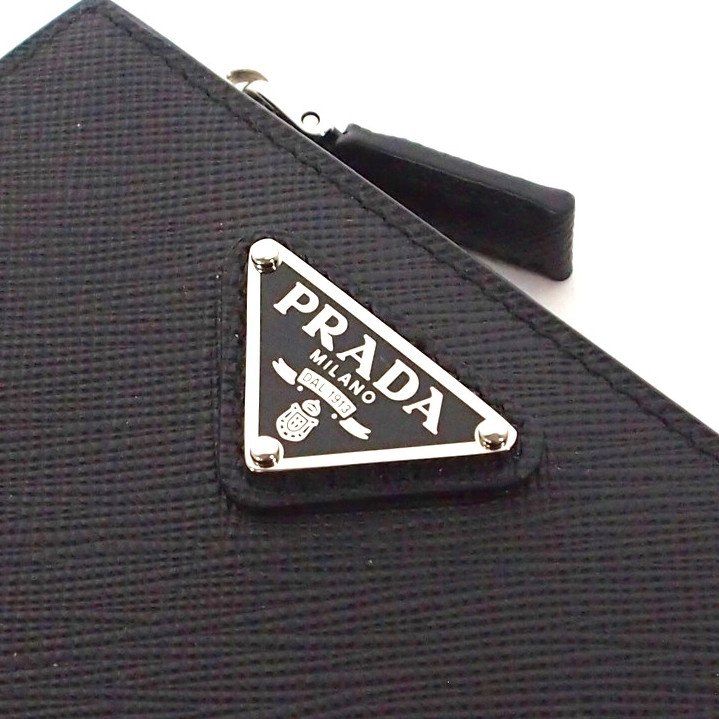 Prada Saffiano Triangle Compact Leather Bifold Wallet Tu Black 2ml049