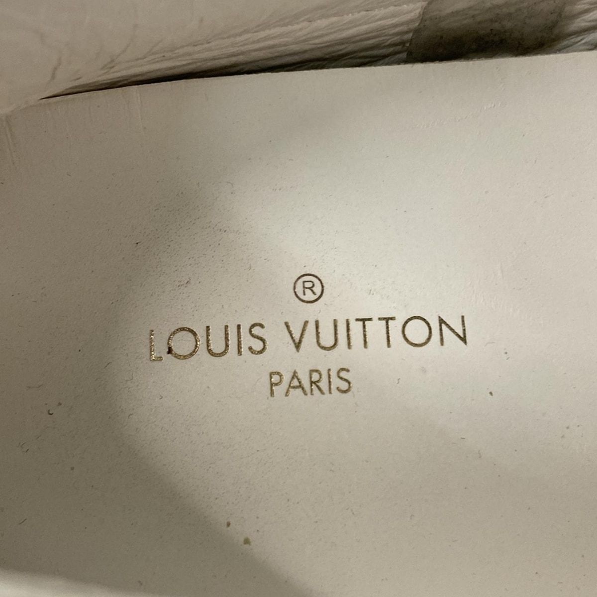 Louis Vuitton Driving Shoes 8 Men's - White X Silver Leather