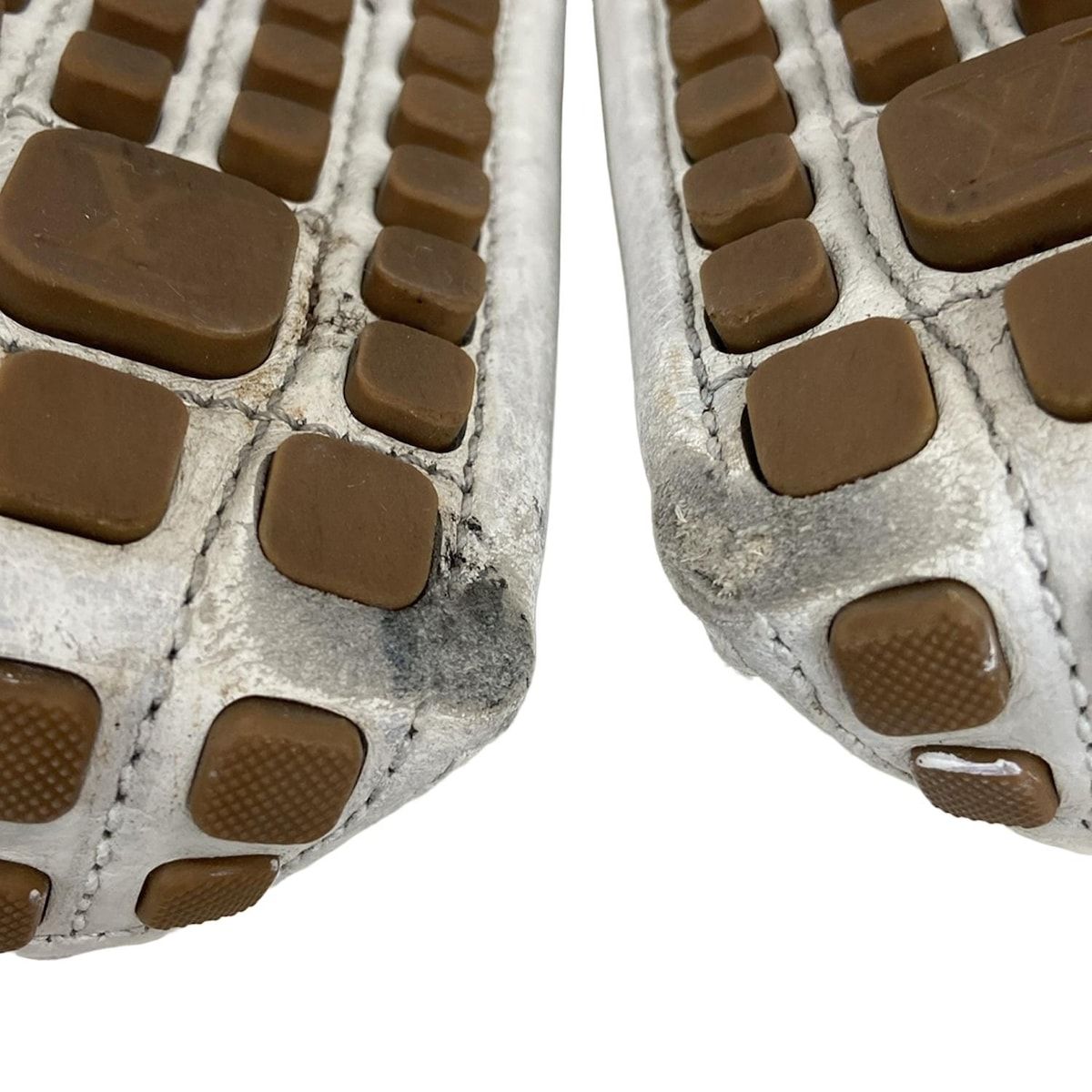 Louis Vuitton Driving Shoes 8 Men's - White X Silver Leather